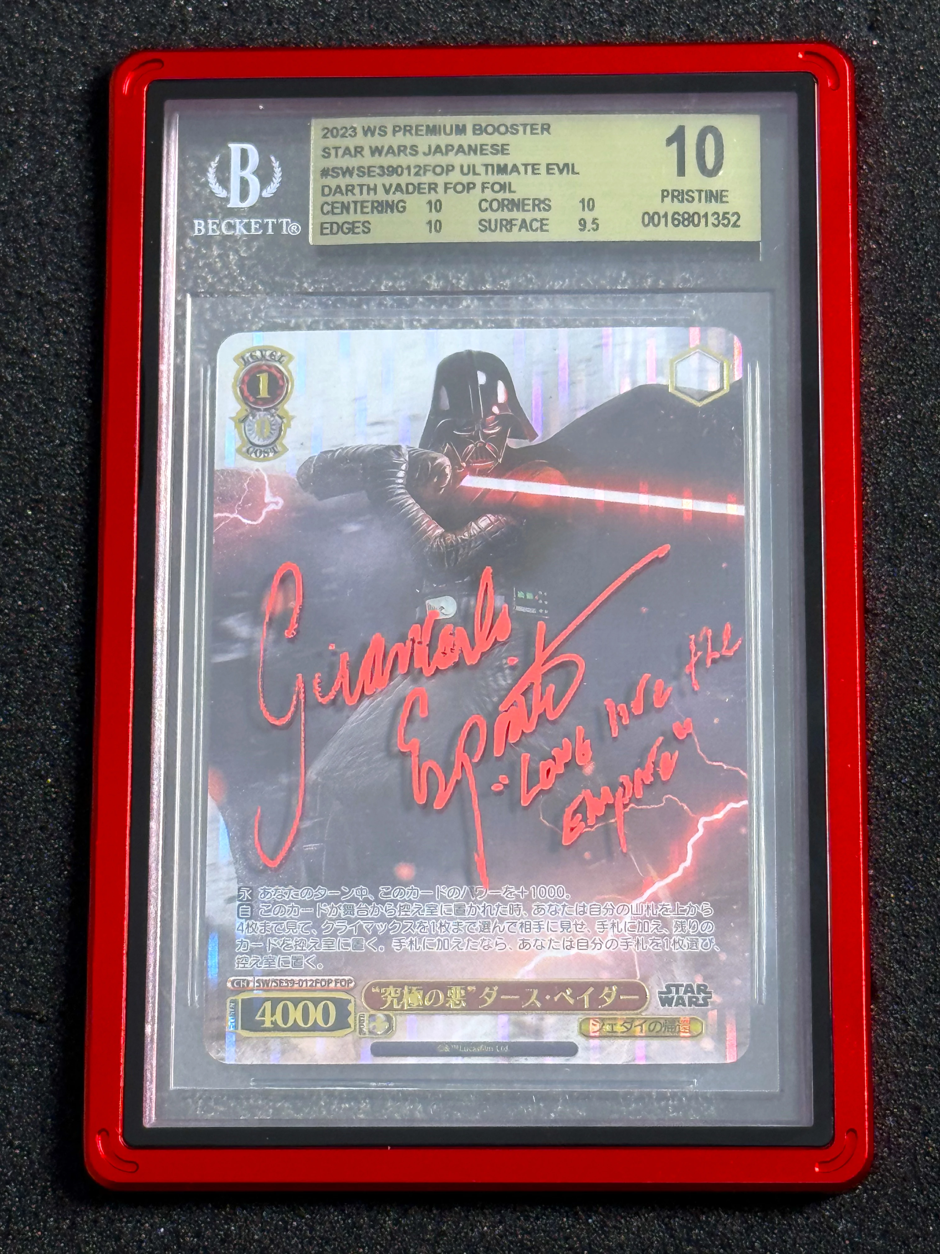 Giancarlo Esposito 2023 WS STARWARS DARTH .V/ LIGHTSABER